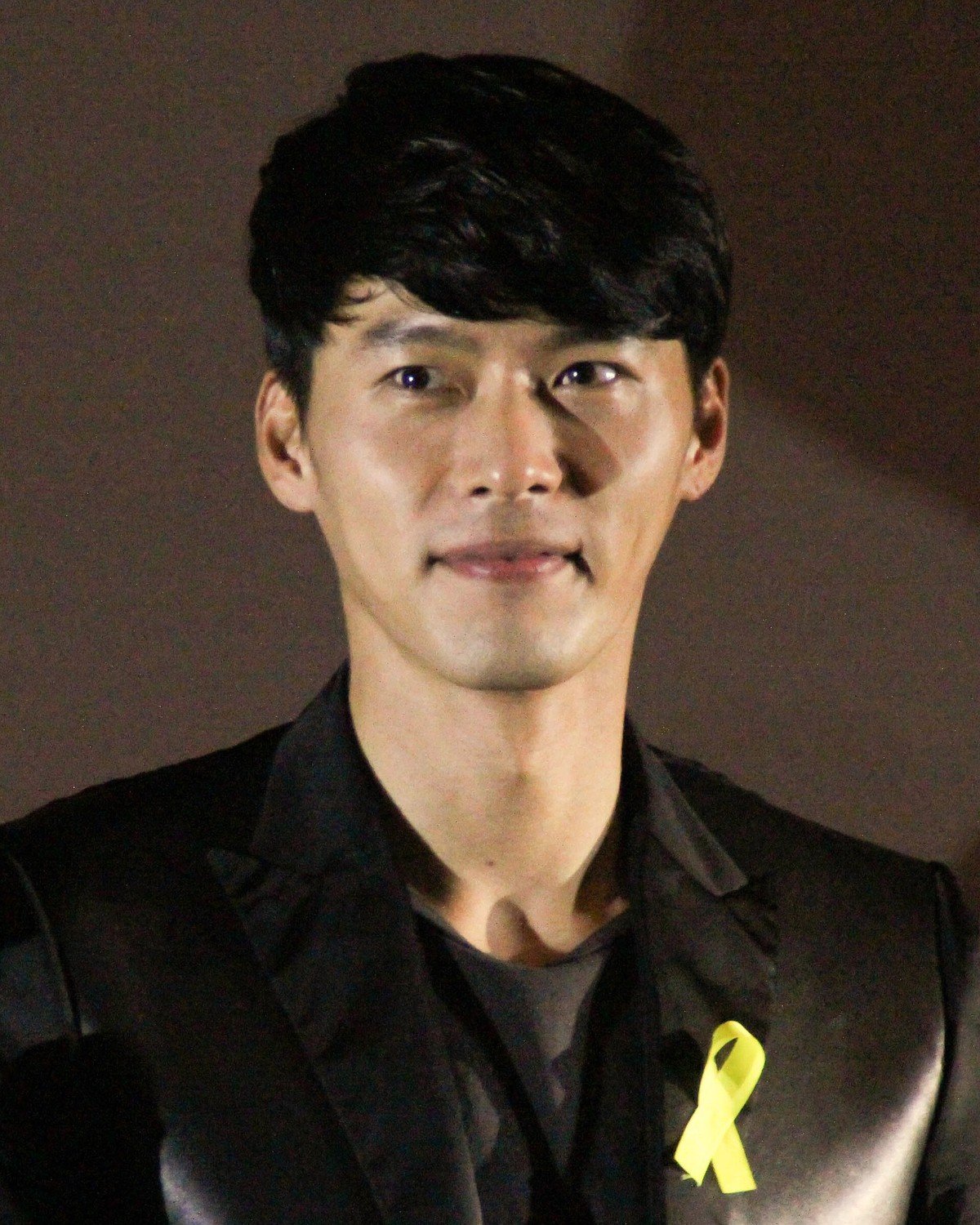 Hyun Bin close-up, 2014