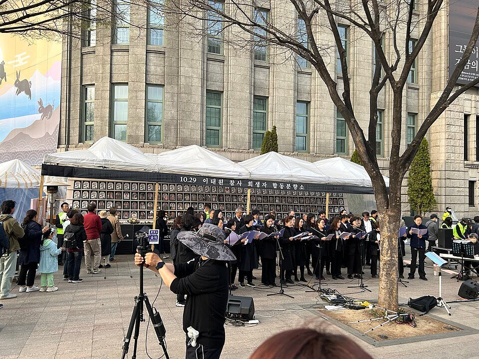 The joint memorial altar for the Itaewon disaster victims in front of Seoul City Hall, March 2023