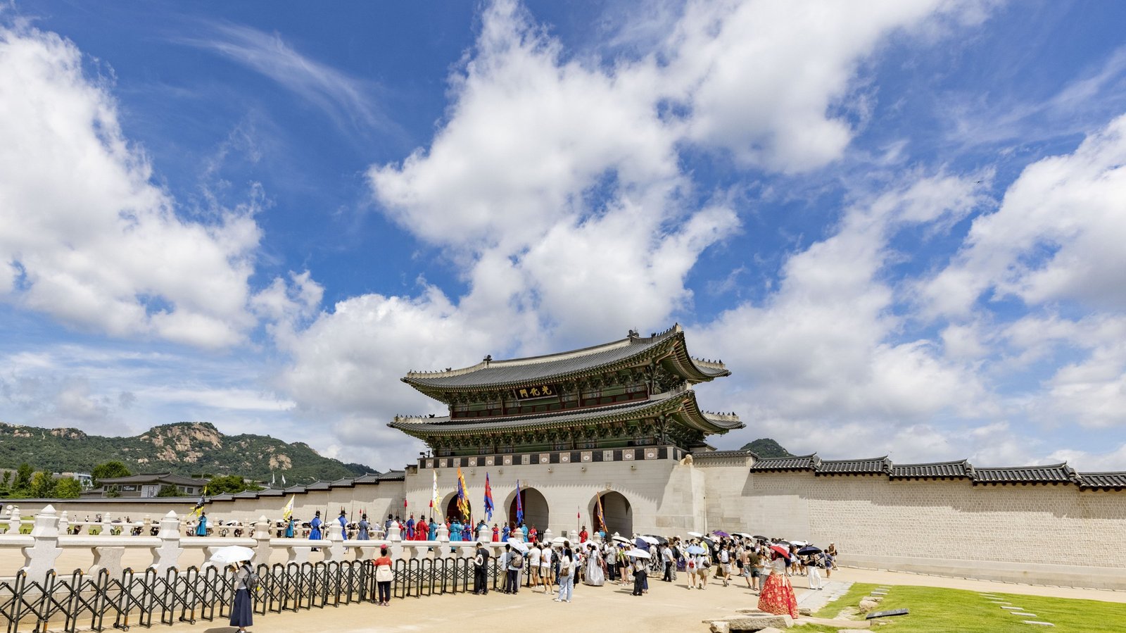 Crowds at Gwanghwamun Gate, Gyeongbokgung Palace, Seoul
